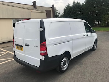 Used Mercedes-Benz Vito 2018 for sale - 76476457: Photo