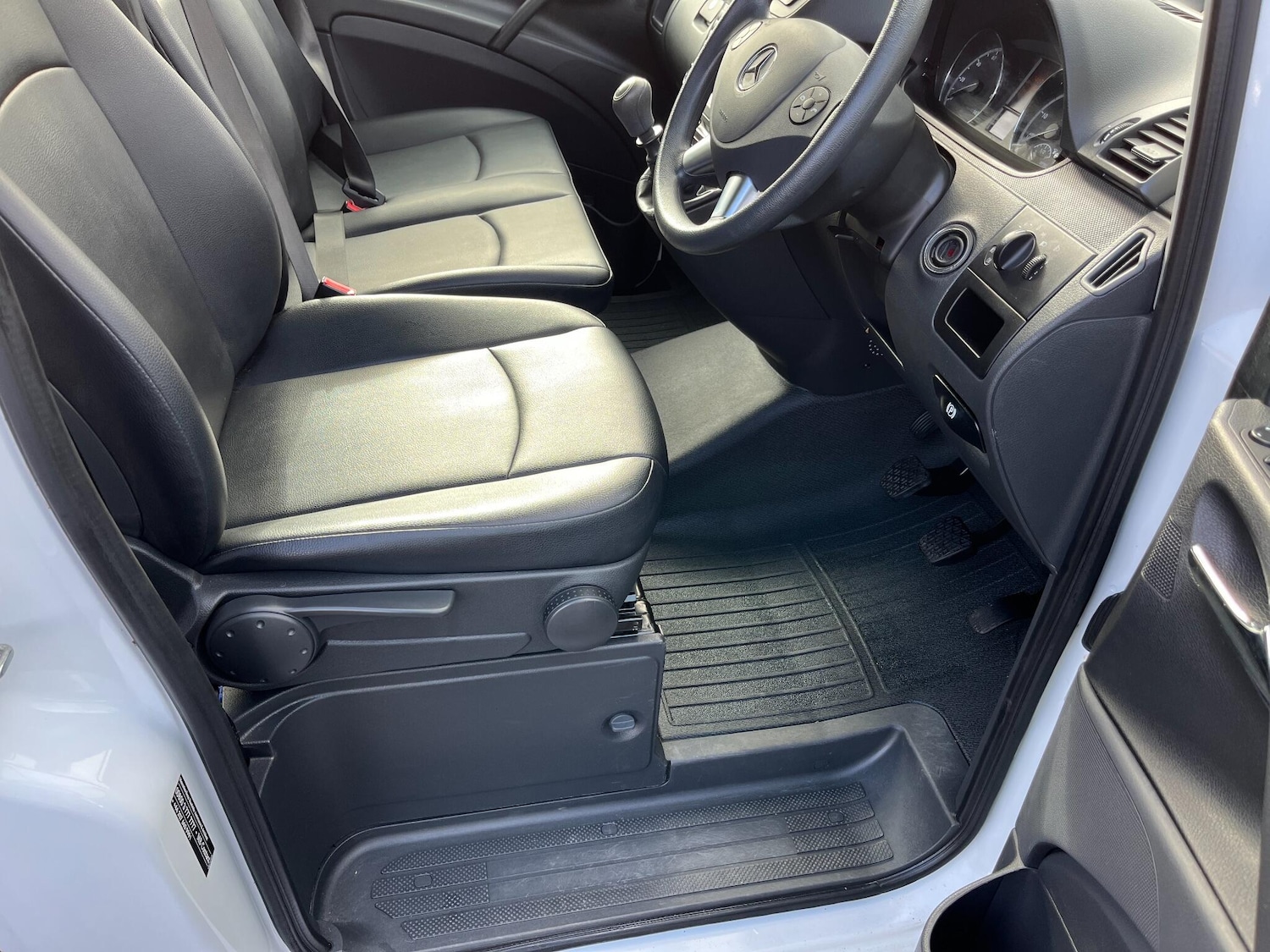 Used Mercedes-Benz Vito 2014 for sale - 77940034: Photo 14