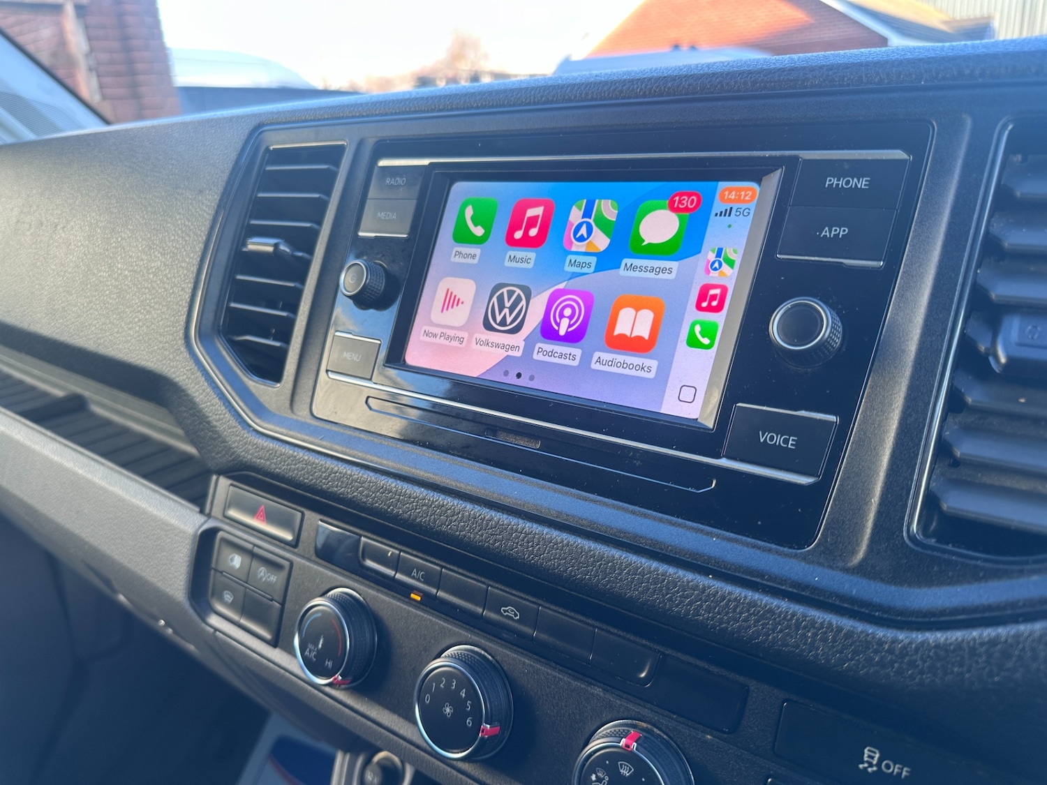 Used Volkswagen Crafter 2023 for sale - 76640685: Photo 2