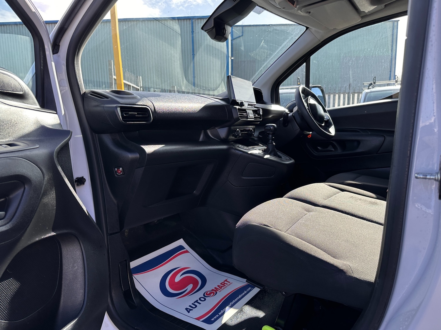 Used Peugeot Partner 2024 for sale - 78078250: Photo 18