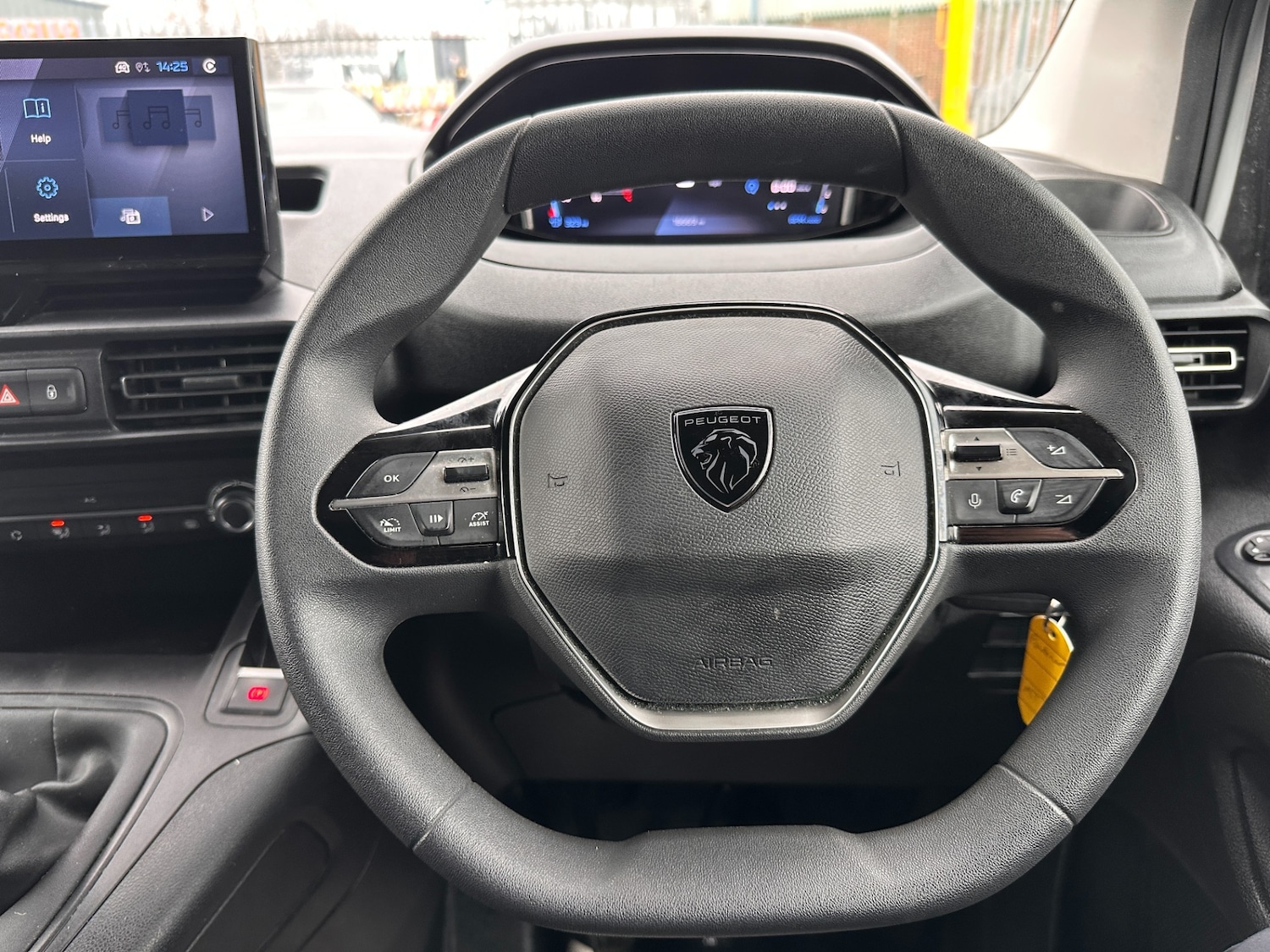 Used Peugeot Partner 2024 for sale - 77803498: Photo 15