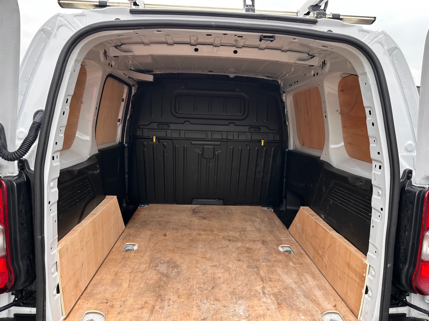 Used Peugeot Partner 2024 for sale - 77803498: Photo 24