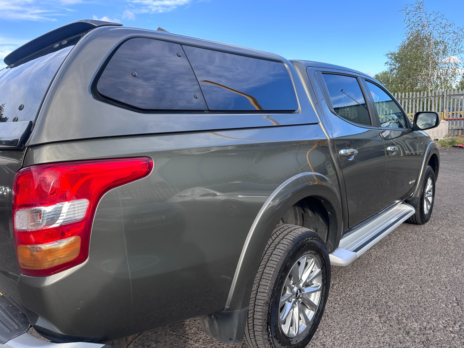 Vehicle 28