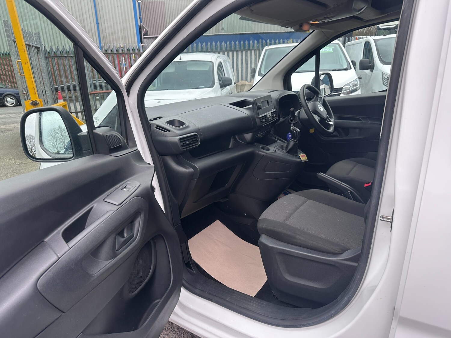 Used Vauxhall Combo 2020 for sale - 77418291: Photo 15