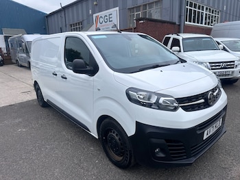 Vauxhall - Vivaro
