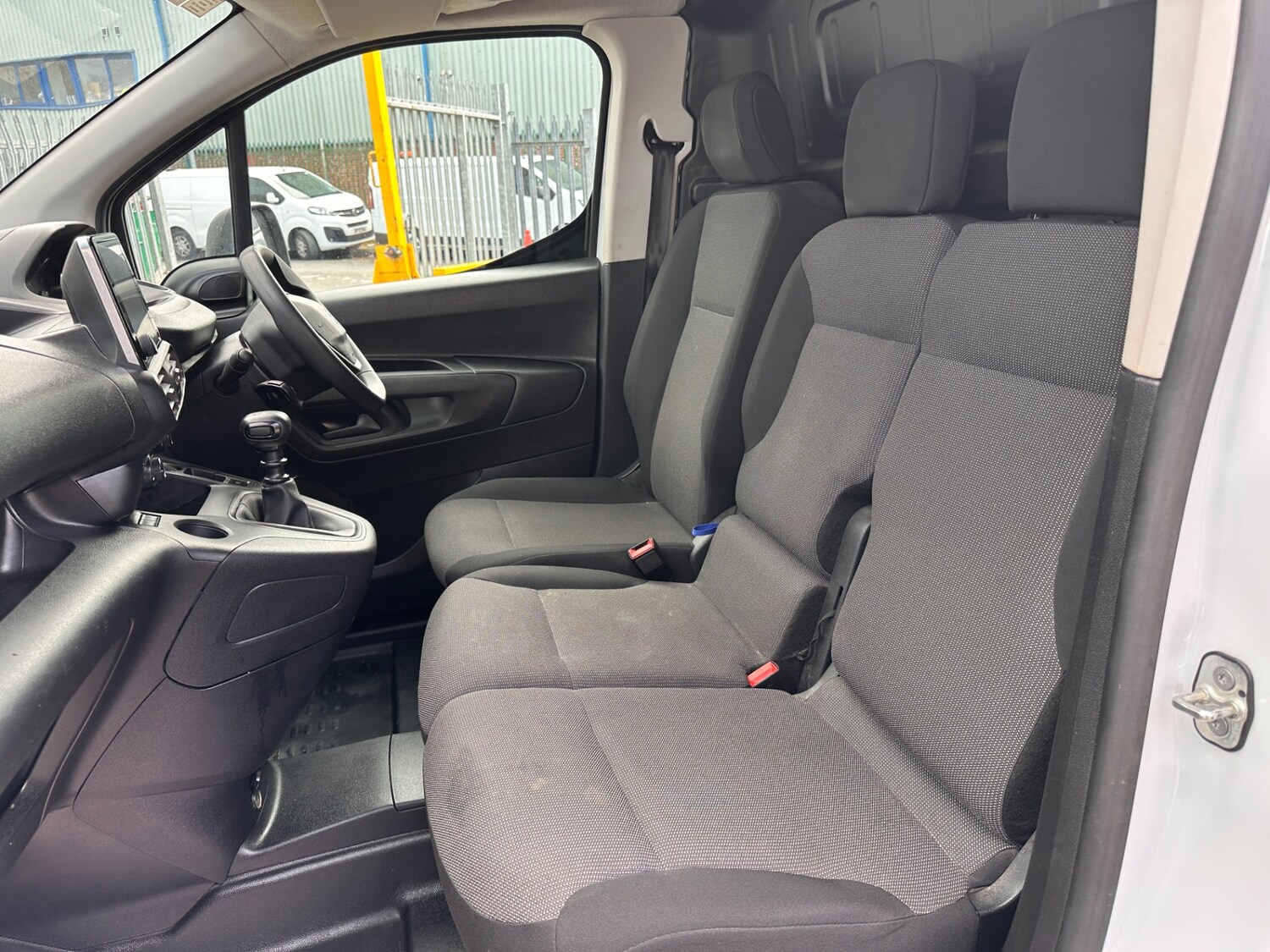 Used Peugeot Partner 2023 for sale - 78078529: Photo 18