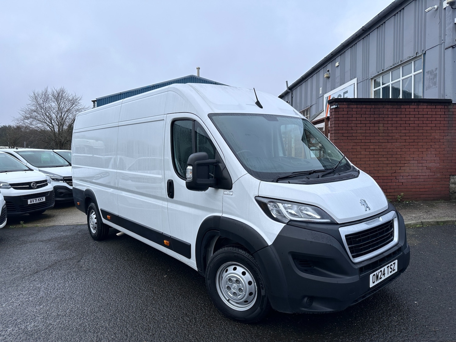 Used Peugeot Boxer 2024 for sale - 77247387: Photo 2