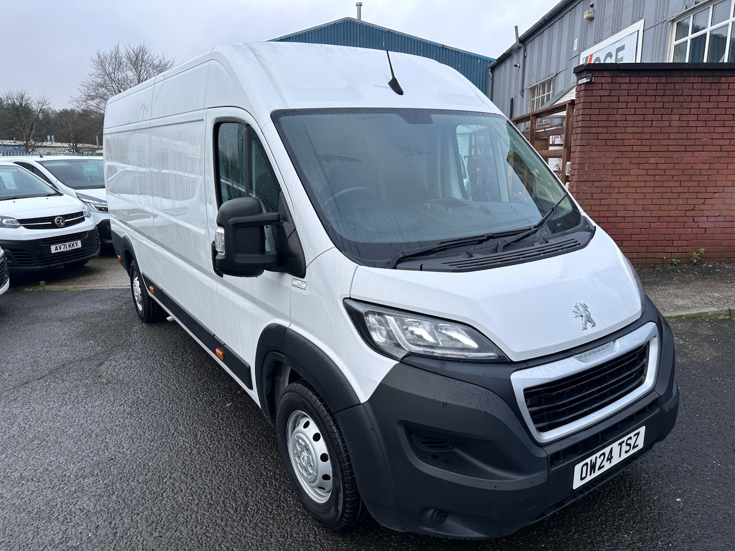 Used Peugeot Boxer 2024 for sale - 77247387: Photo 25