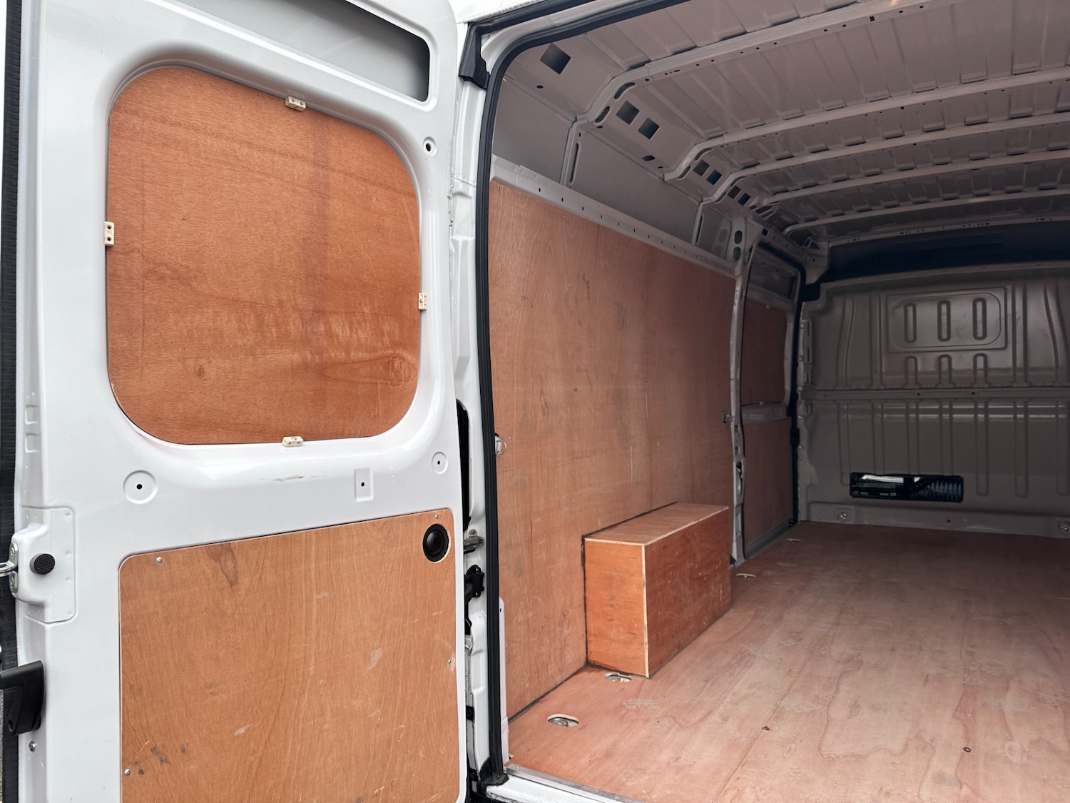 Used Peugeot Boxer 2024 for sale - 77247387: Photo 32