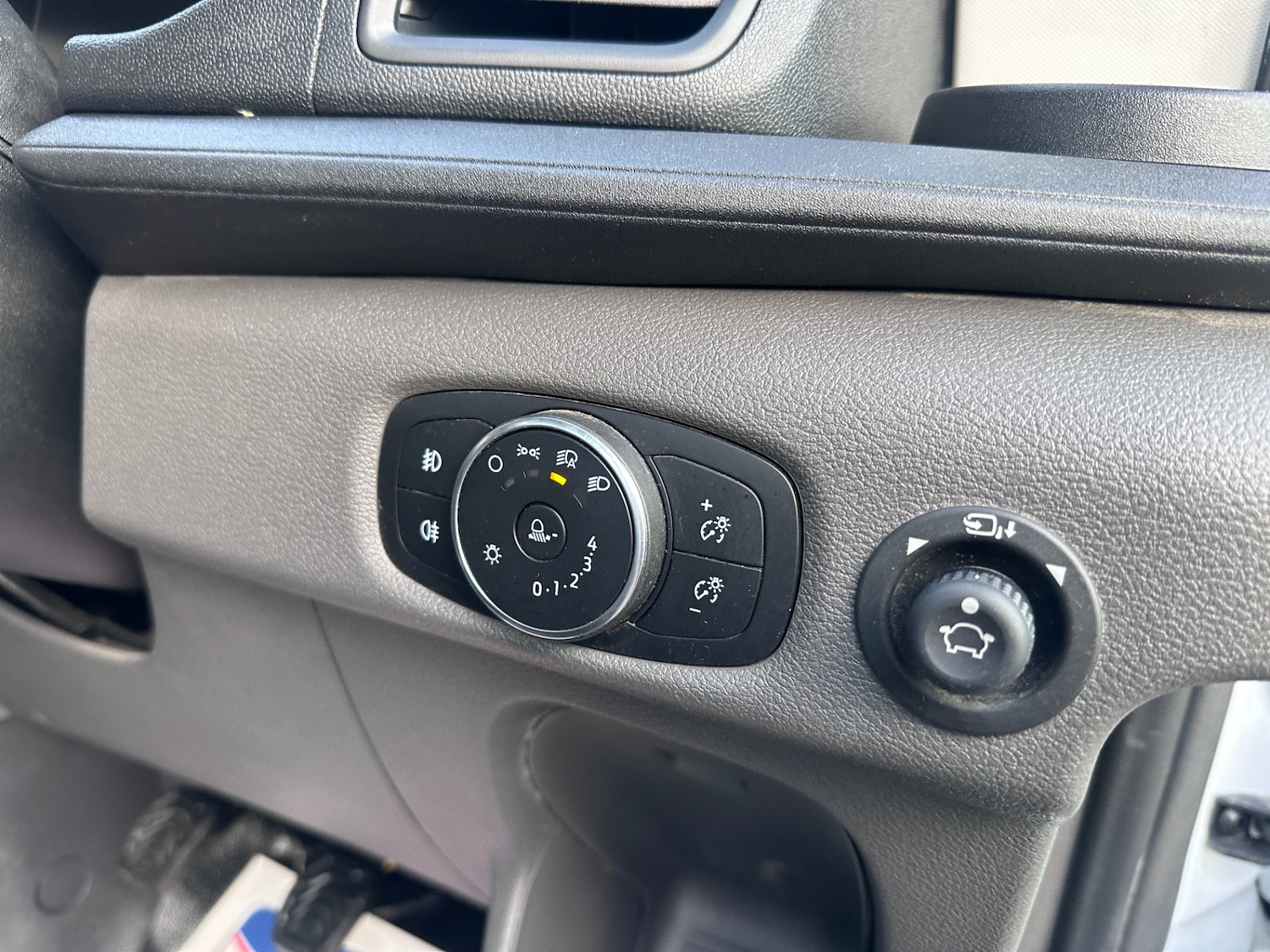 Used Ford Transit 2024 for sale - 76908203: Photo 24