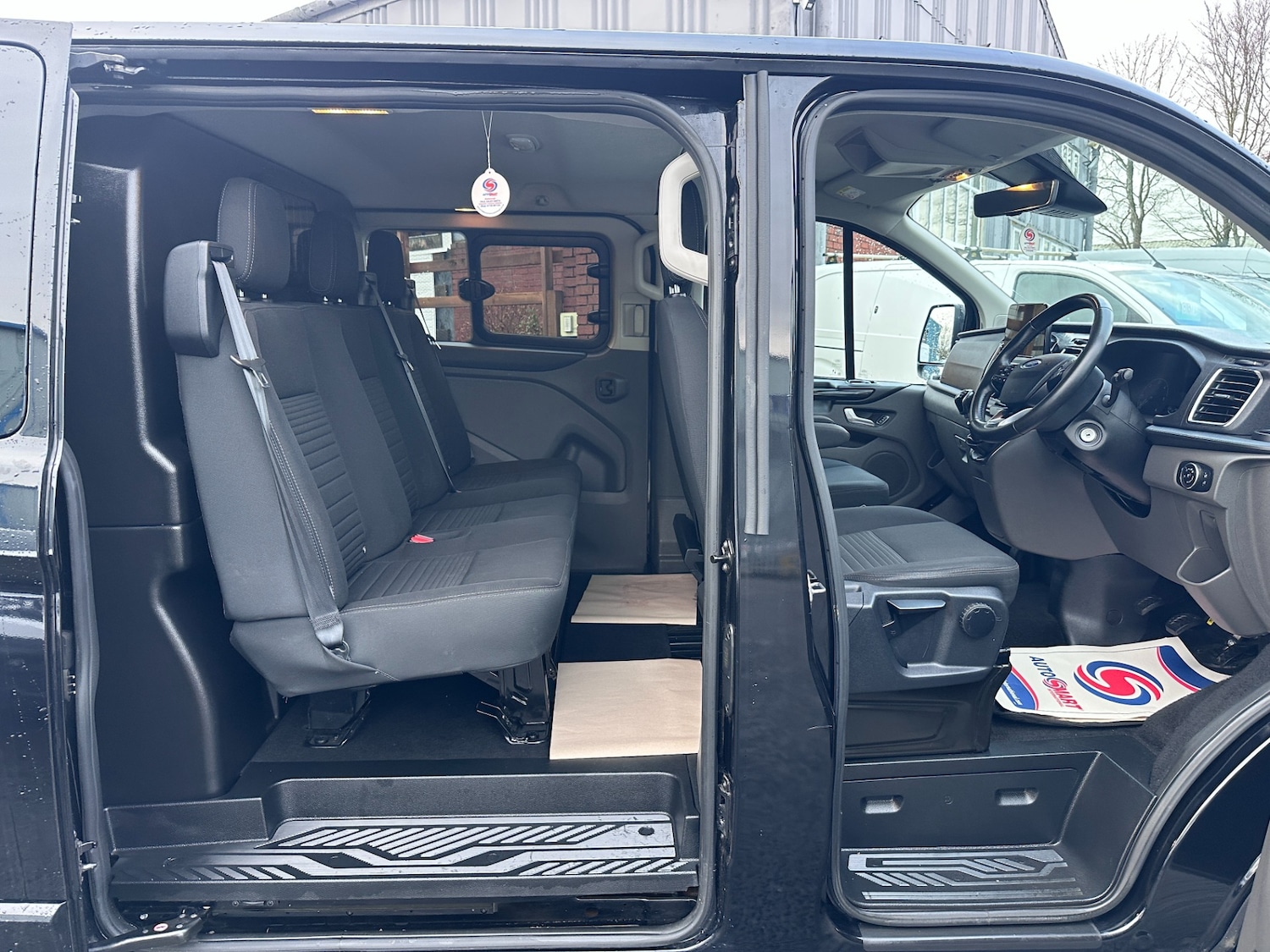 Used Ford Transit Custom 2022 for sale - 76969900: Photo 3