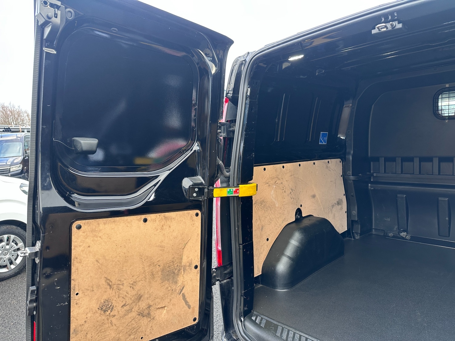 Used Ford Transit Custom 2022 for sale - 76969900: Photo 45