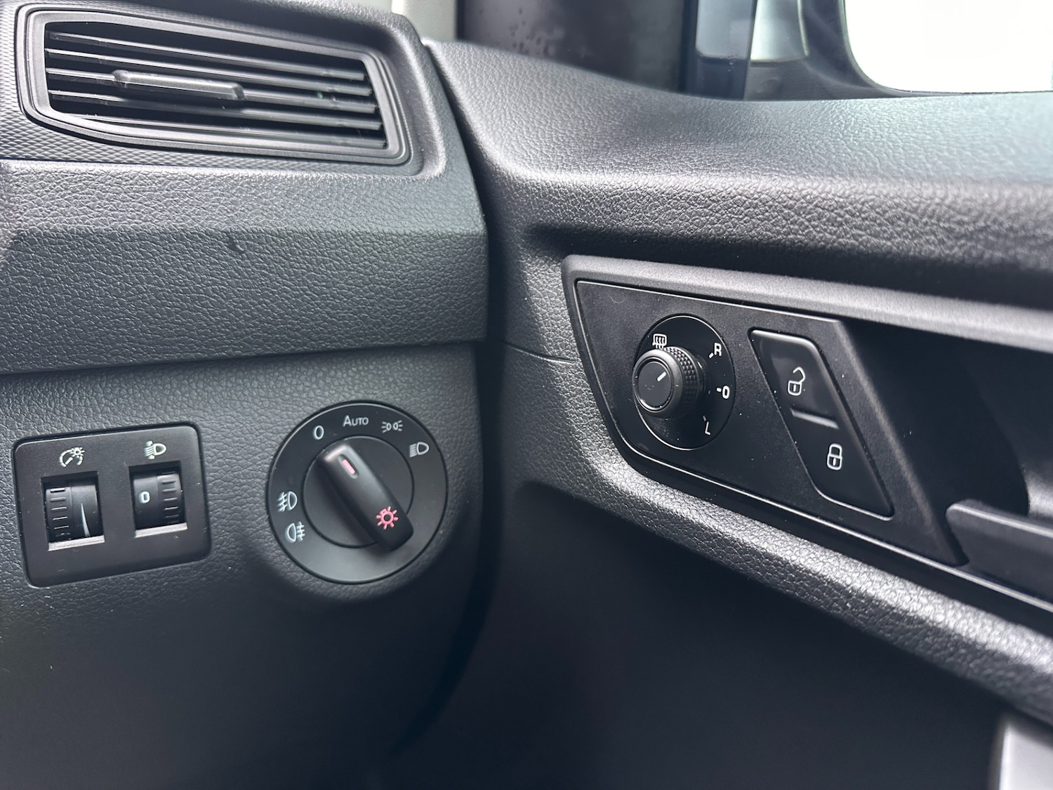 Used Volkswagen Caddy 2018 for sale - 77807344: Photo 30