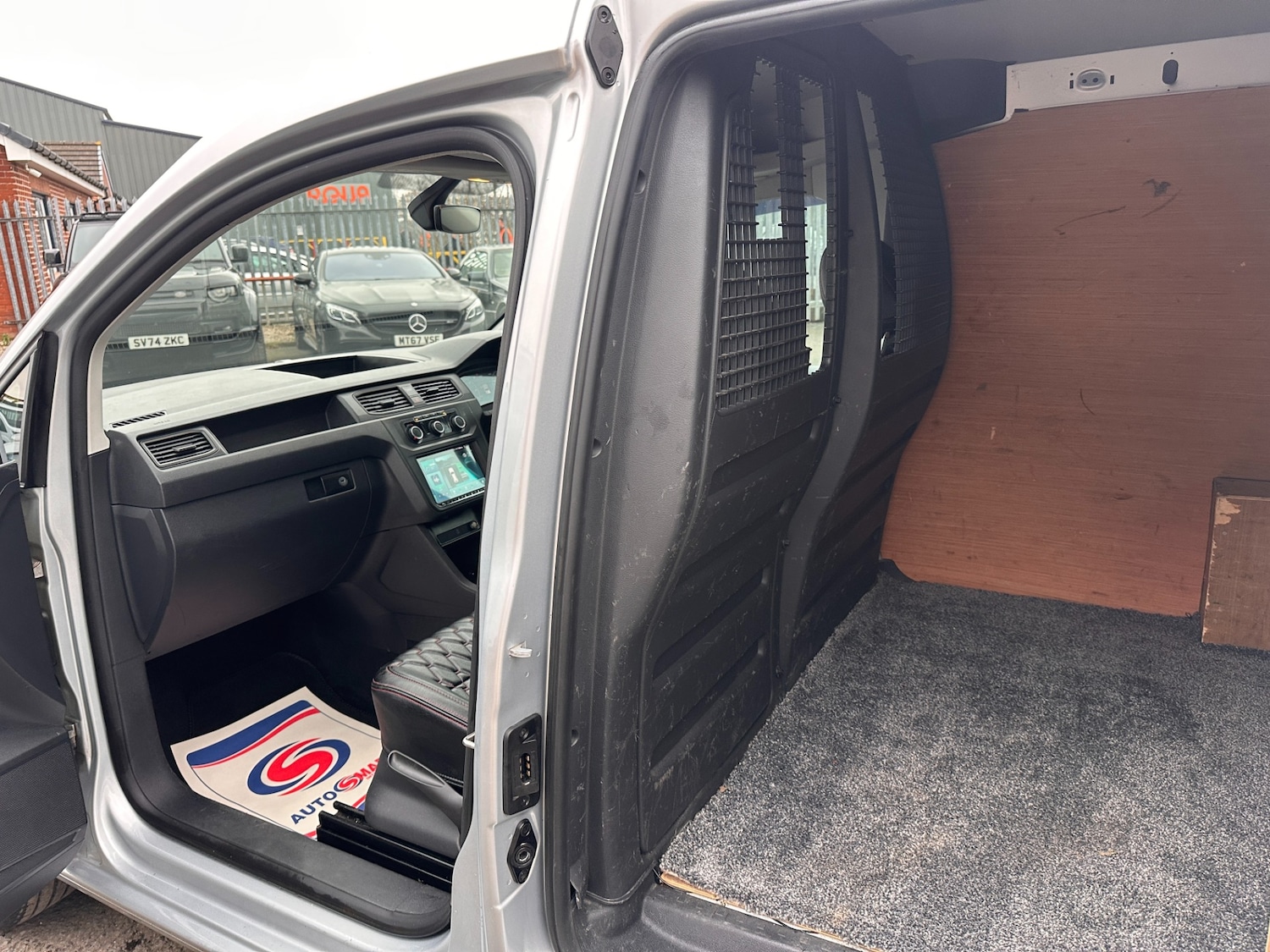 Used Volkswagen Caddy 2018 for sale - 77807344: Photo 47