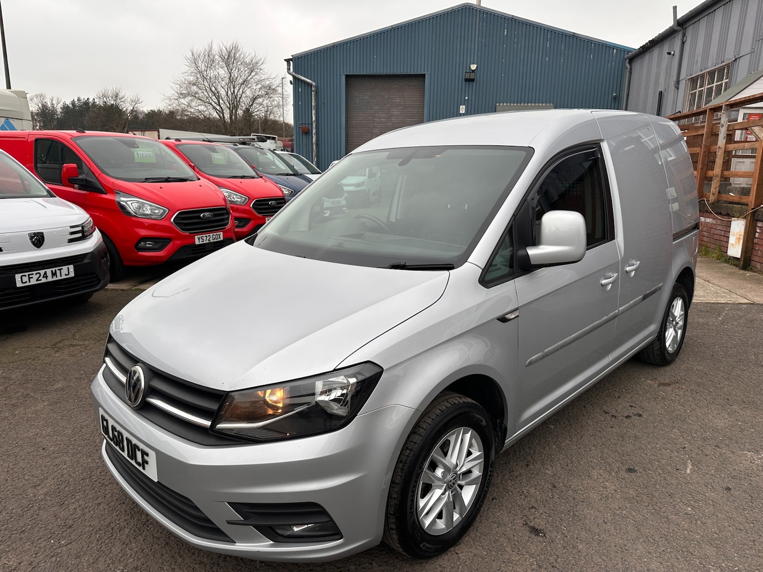 Used Volkswagen Caddy 2018 for sale - 77807344: Photo 5
