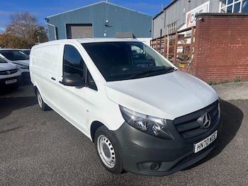 Used Mercedes-Benz Vito 2021 for sale - 76352580: Photo