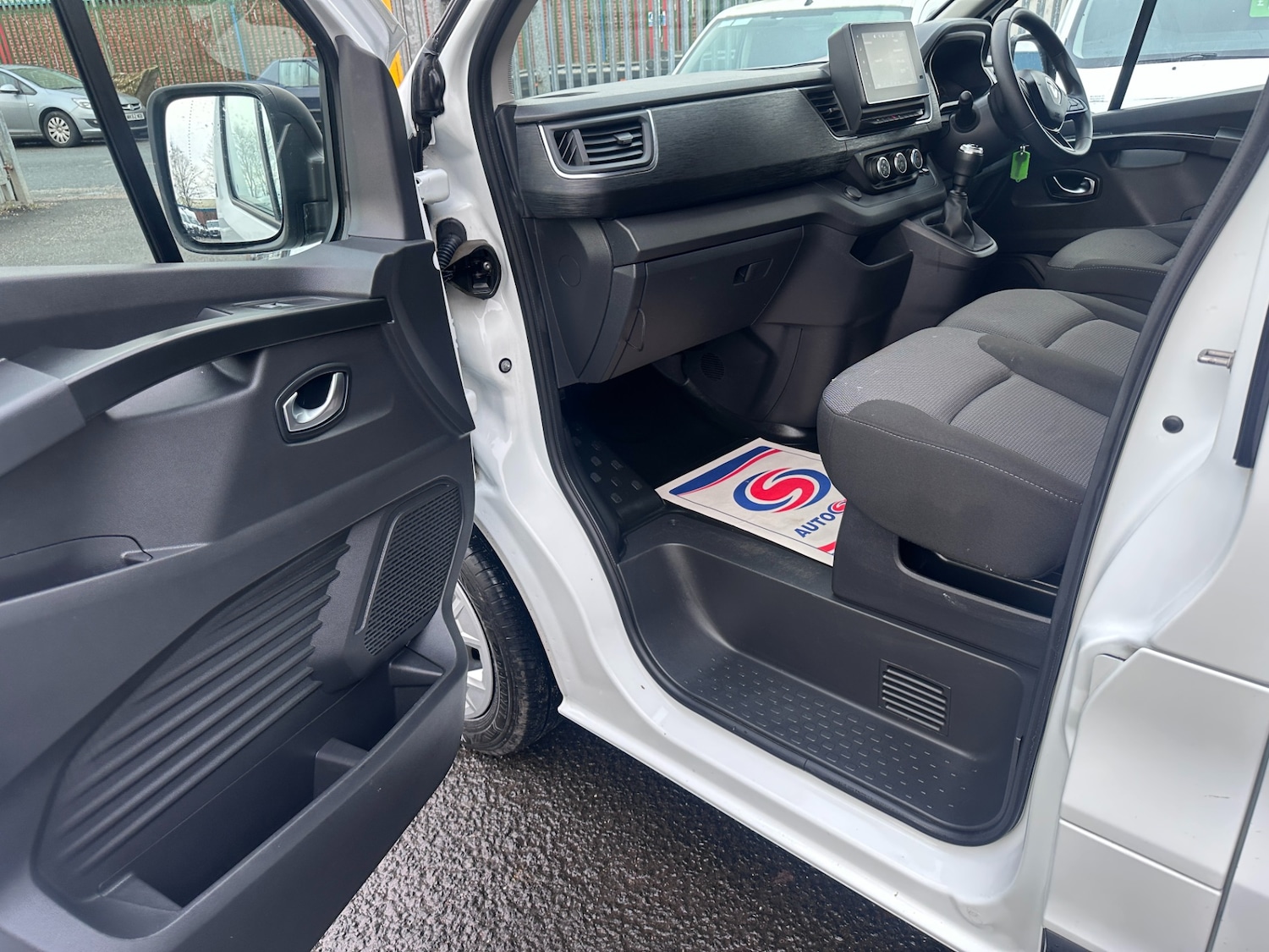 Used Renault Trafic 2023 for sale - 77258614: Photo 19