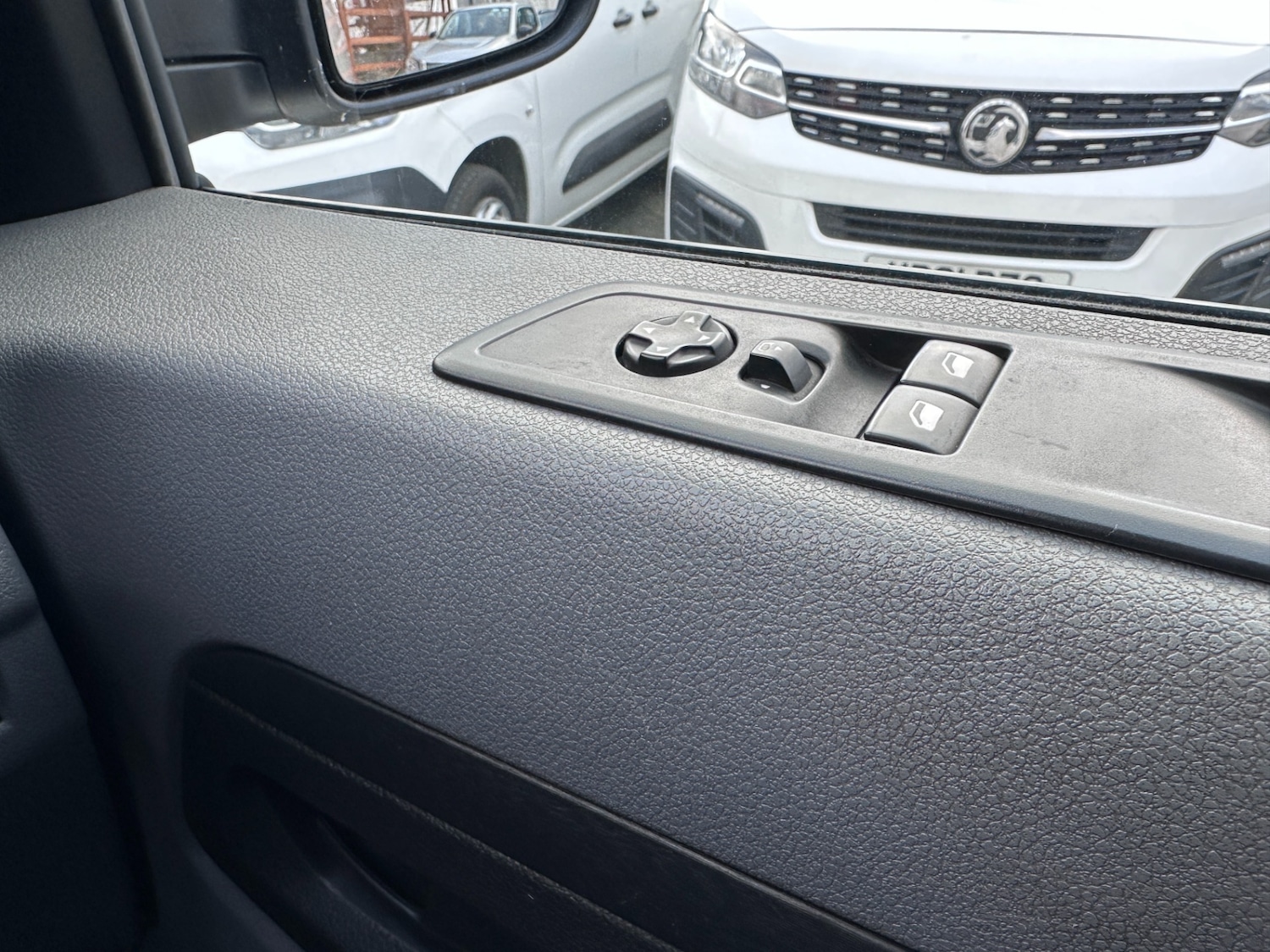 Used Vauxhall Vivaro 2021 for sale - 77261208: Photo 36