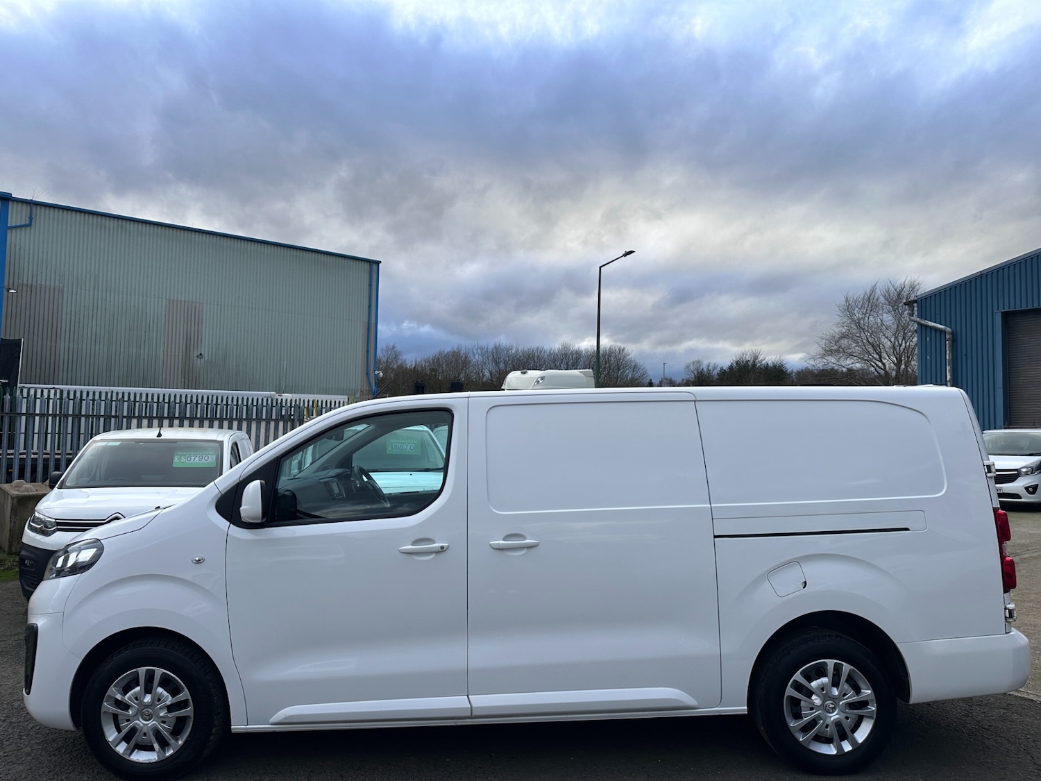 Used Vauxhall Vivaro 2021 for sale - 77261208: Photo 8
