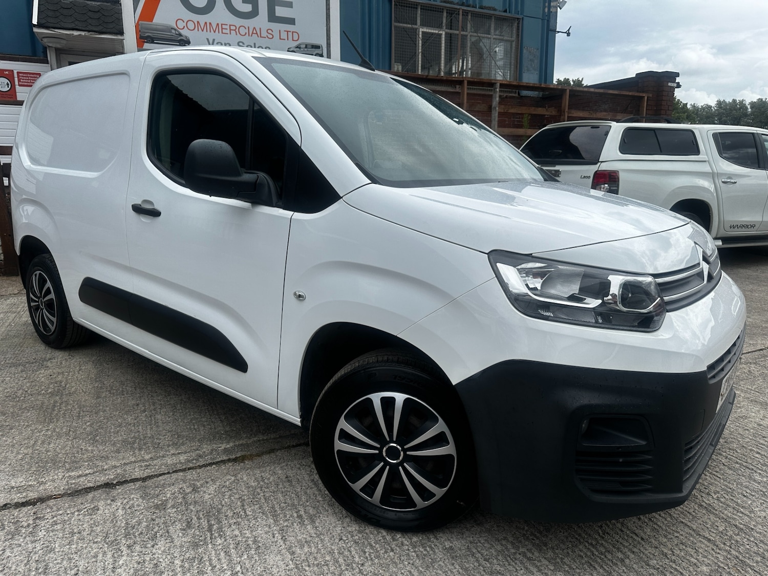 Used Citroen Berlingo 2019 for sale - 71768645: Photo 3