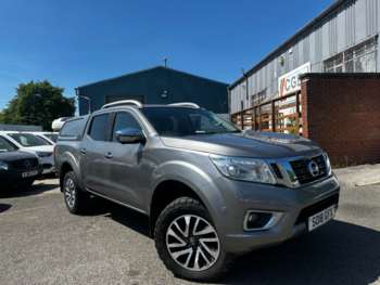 Used Nissan Navara 2018 for sale - 74645140: Photo