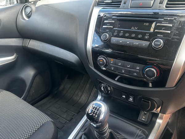 Used Nissan Navara 2020 for sale - 74634412: Photo 28