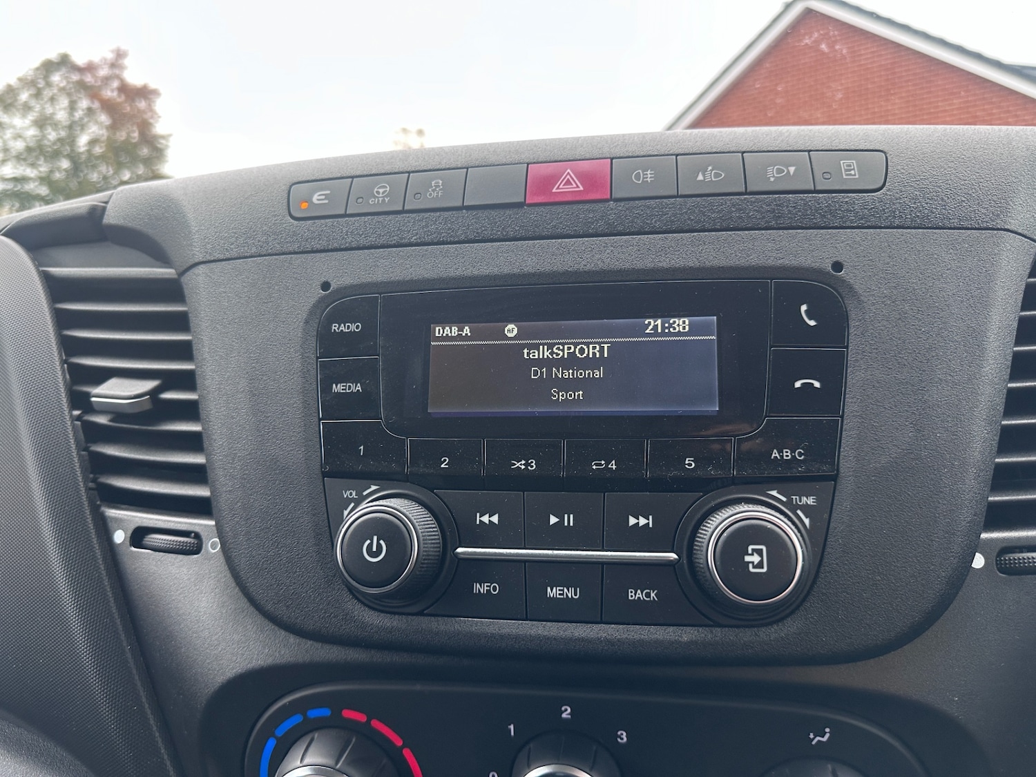 Used Iveco Daily 2024 for sale - 76309987: Photo 33