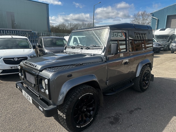 Used Land Rover Defender 2001 for sale - 74286947: Photo 24