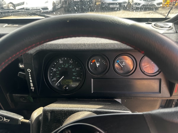 Used Land Rover Defender 2001 for sale - 74286947: Photo 29