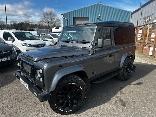 Used Land Rover Defender 2001 for sale - 74286947: Photo 5