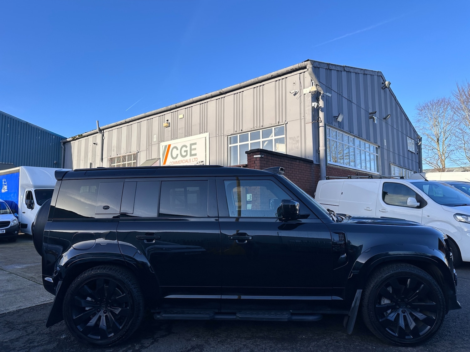 Used Land Rover Defender 2024 for sale - 77135758: Photo 10