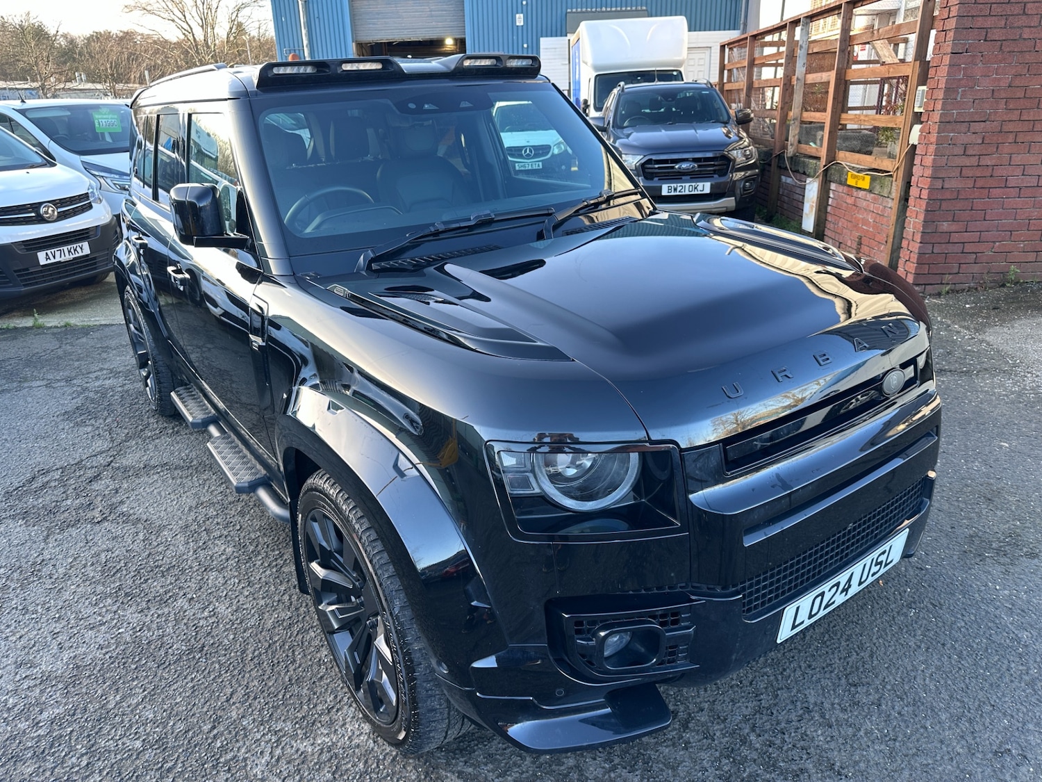 Used Land Rover Defender 2024 for sale - 77135758: Photo 29