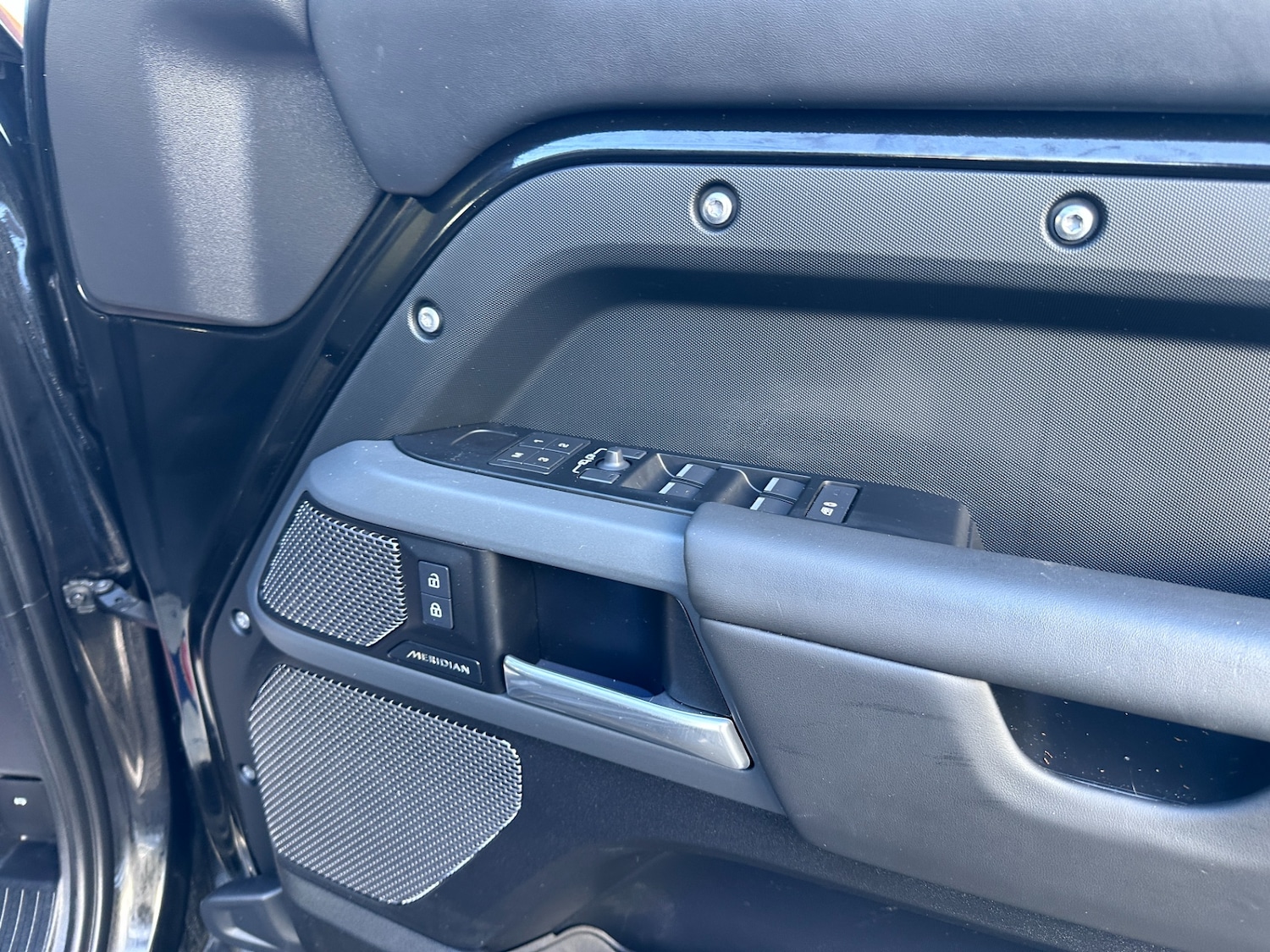 Used Land Rover Defender 2024 for sale - 77135758: Photo 42