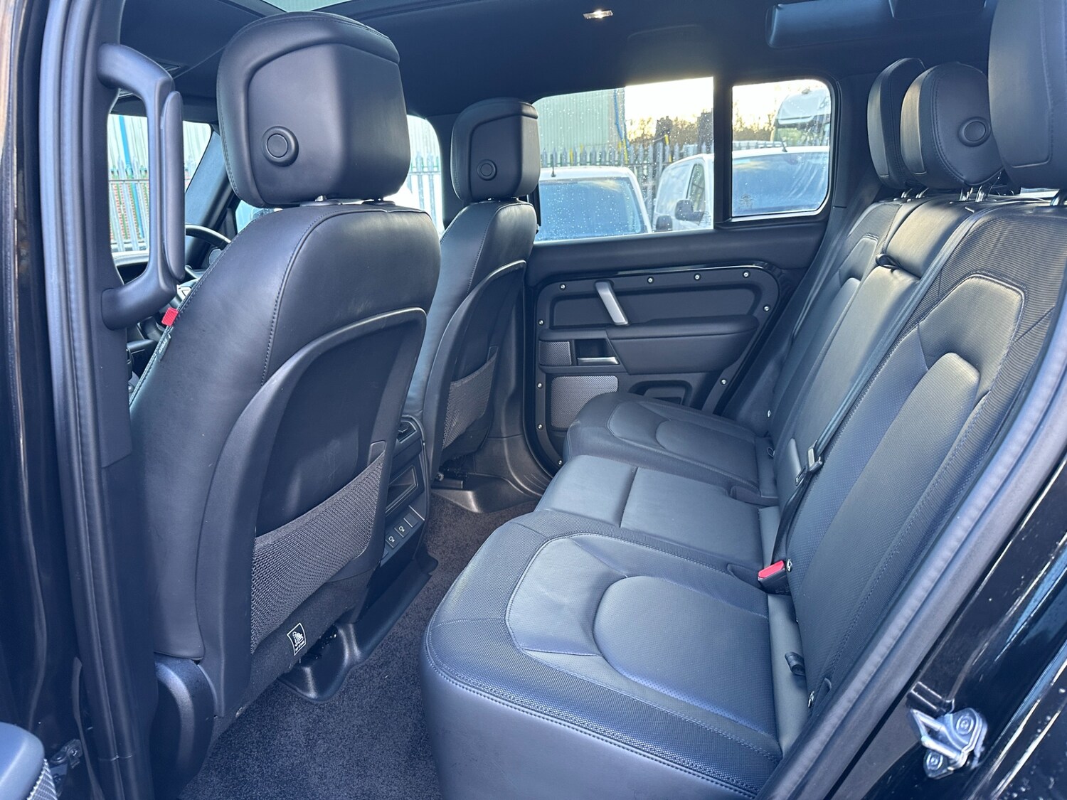 Used Land Rover Defender 2024 for sale - 77135758: Photo 61