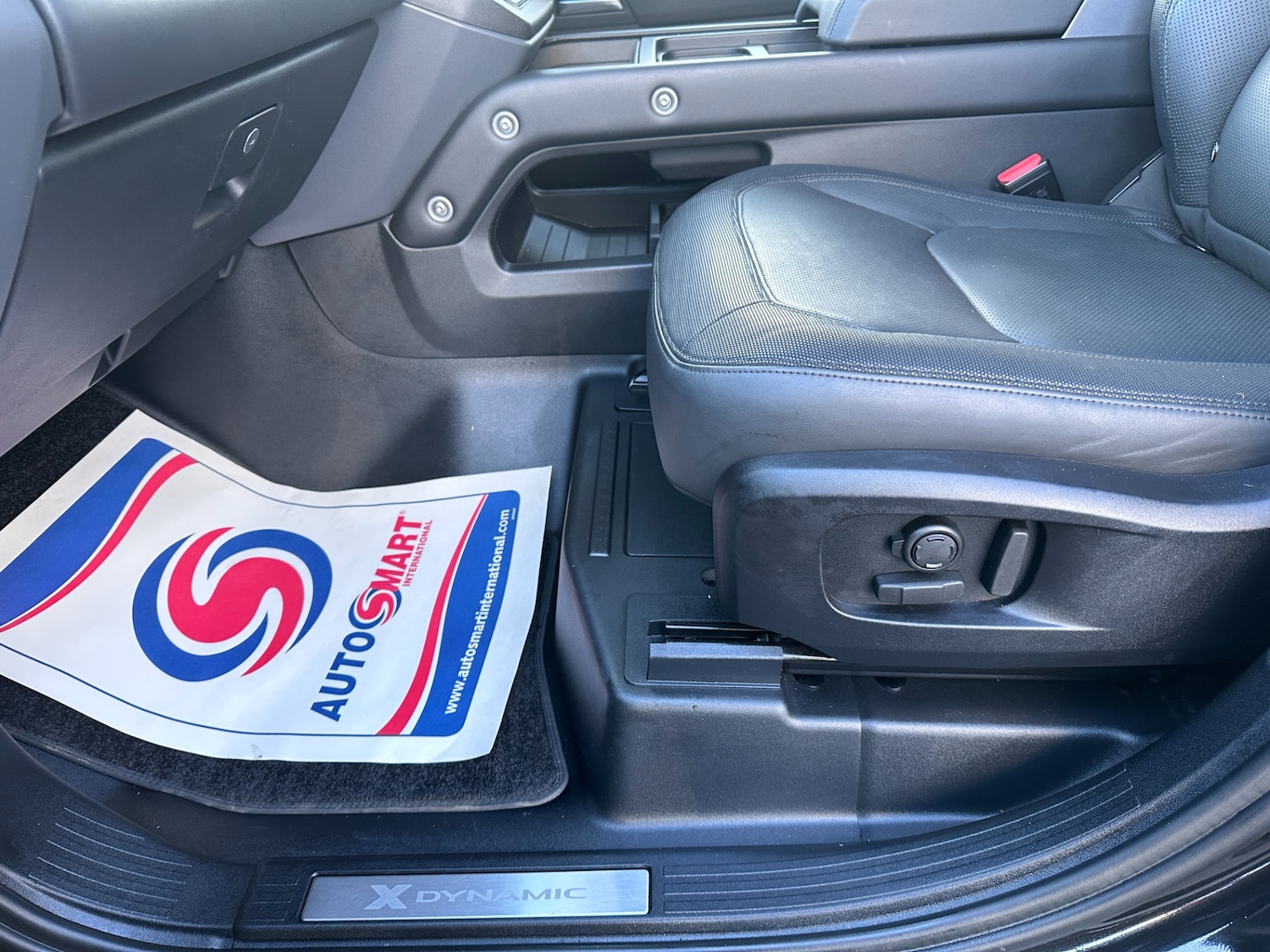 Used Land Rover Defender 2024 for sale - 77135758: Photo 63