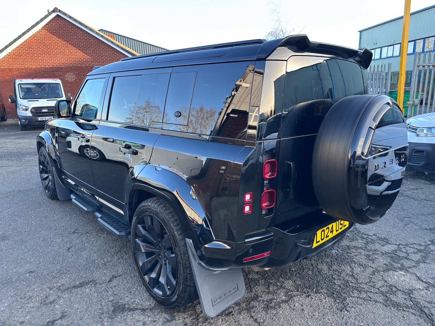 Used Land Rover Defender 2024 for sale - 77135758: Photo 7