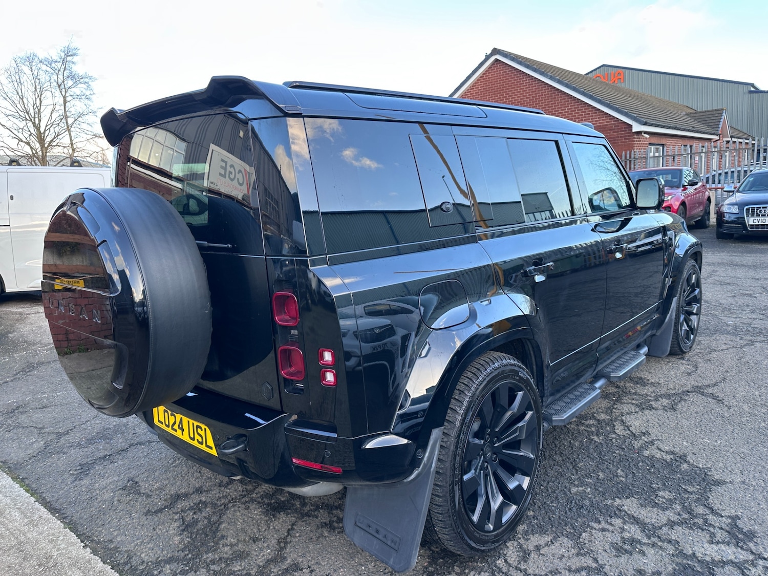 Used Land Rover Defender 2024 for sale - 77135758: Photo 82