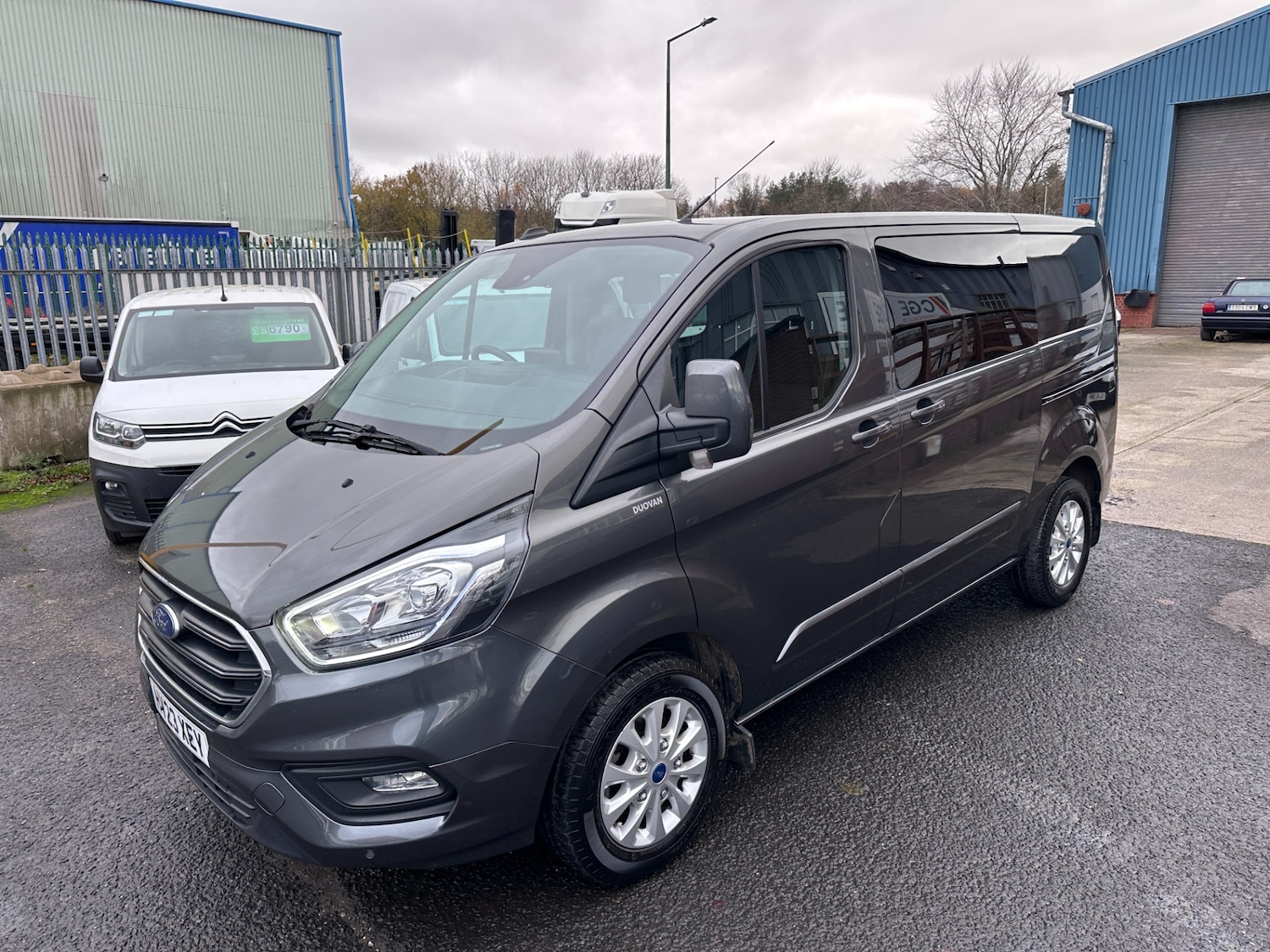 Used Ford Transit Custom 2023 for sale - 76735851: Photo 2