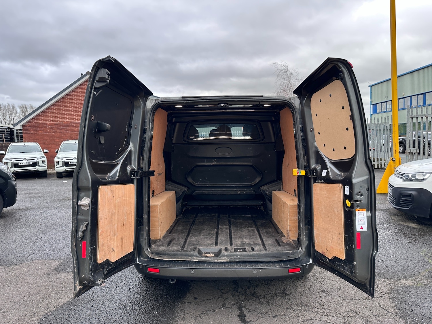 Used Ford Transit Custom 2023 for sale - 76735851: Photo 26