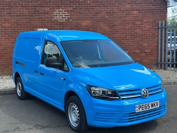 Used Volkswagen Caddy Maxi 2015 for sale - 78839013: Photo