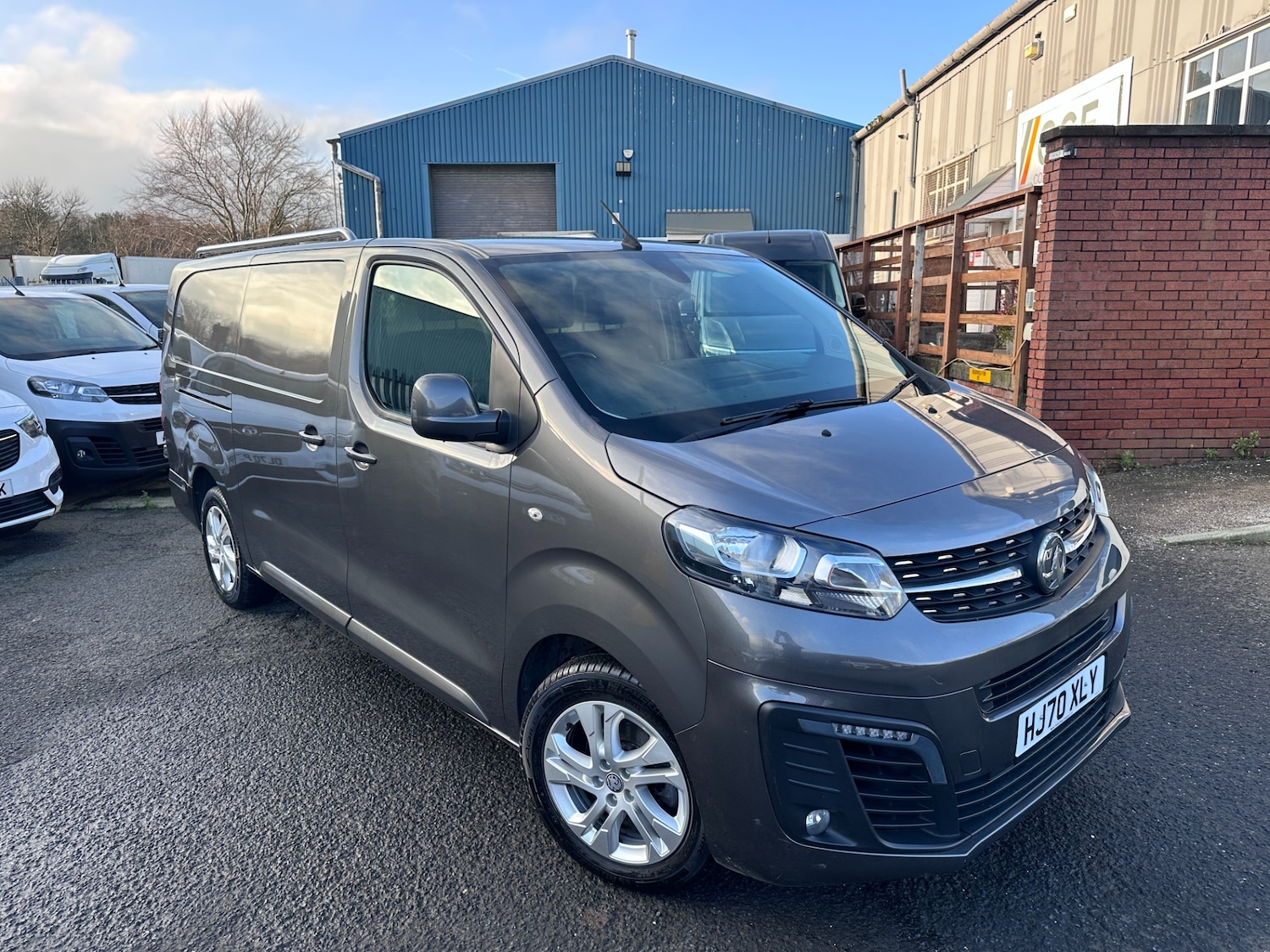 Used Vauxhall Vivaro 2020 for sale - 77012308: Photo 2