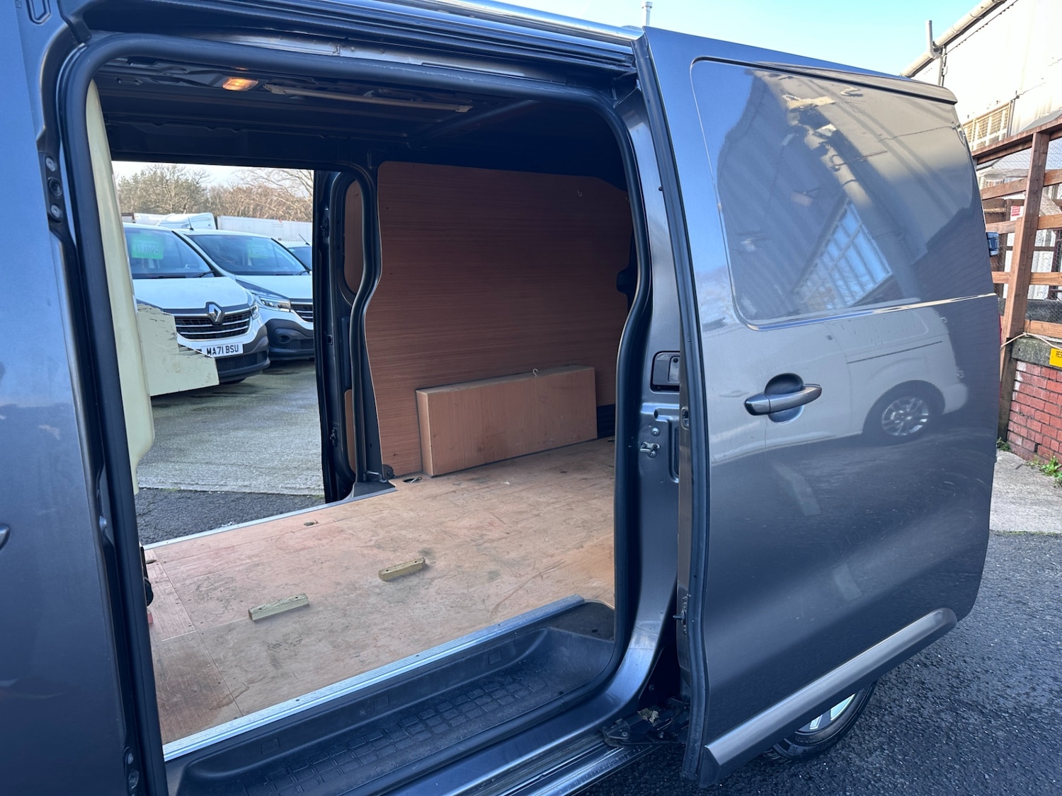 Used Vauxhall Vivaro 2020 for sale - 77012308: Photo 23