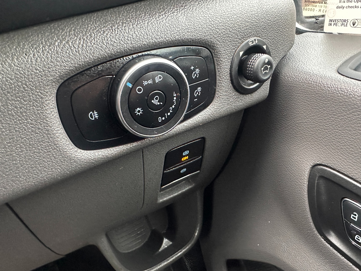 Used Ford Transit 2023 for sale - 77733518: Photo 38