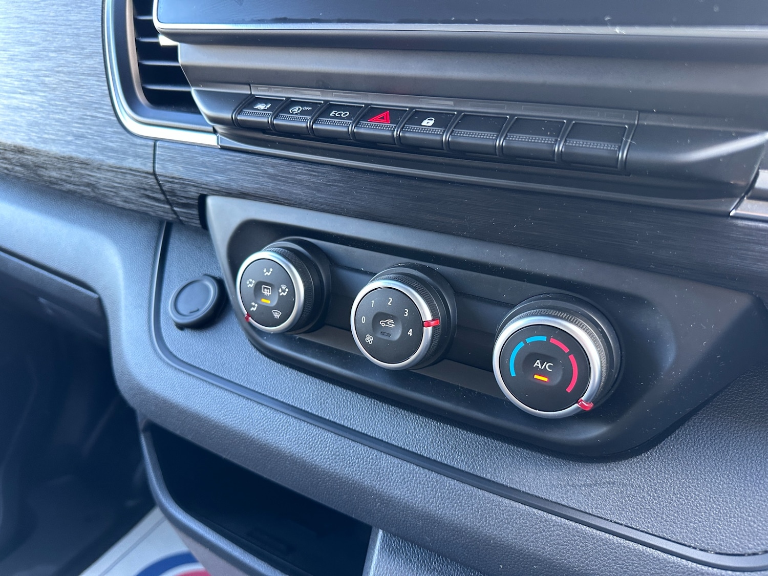 Used Renault Trafic 2023 for sale - 76778093: Photo 30