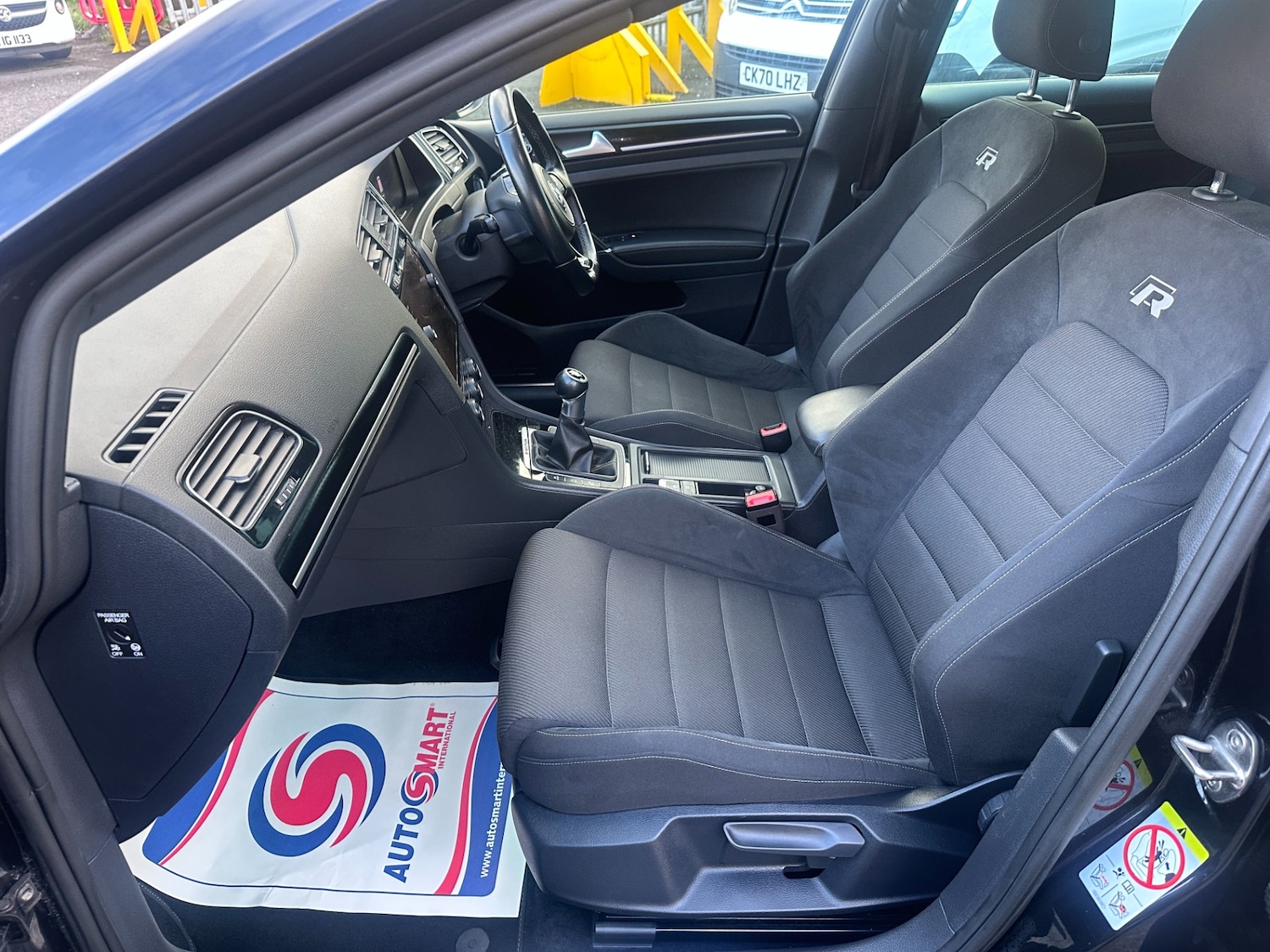 Used Volkswagen Golf 2018 for sale - 76958821: Photo 17