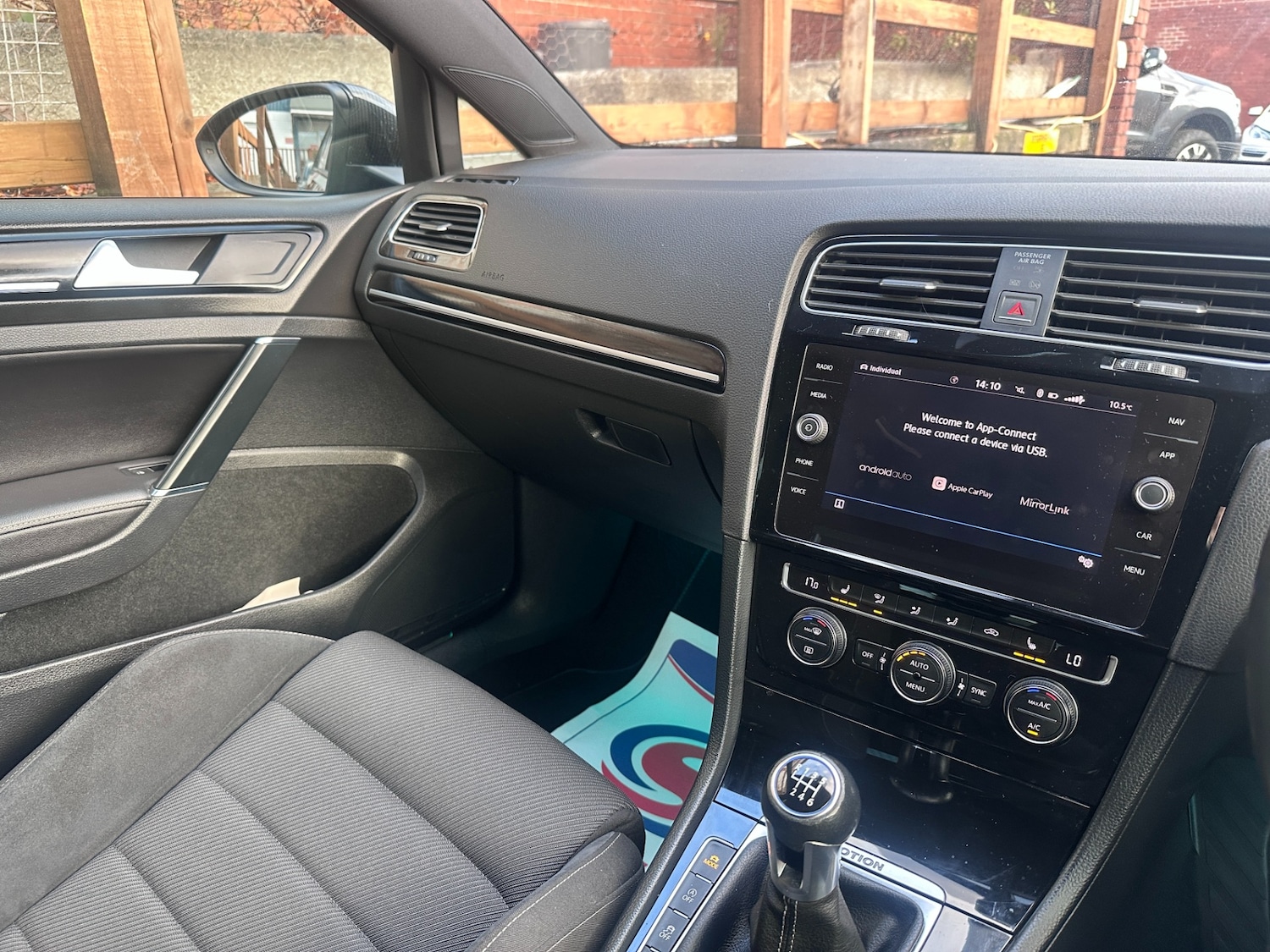 Used Volkswagen Golf 2018 for sale - 76958821: Photo 29