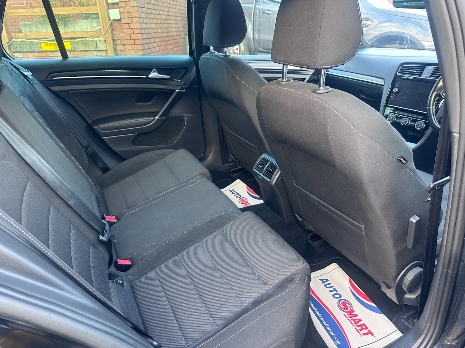 Used Volkswagen Golf 2018 for sale - 76958821: Photo 34