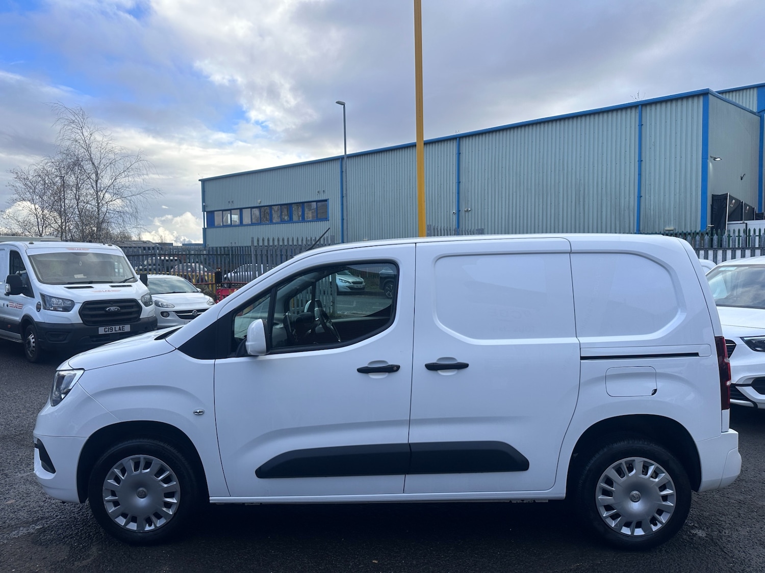 Used Vauxhall Combo 2020 for sale - 76776481: Photo 6