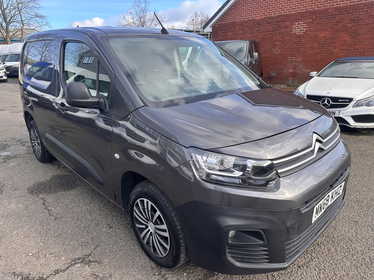 Used Citroen Berlingo 2018 for sale - 77555639: Photo 17
