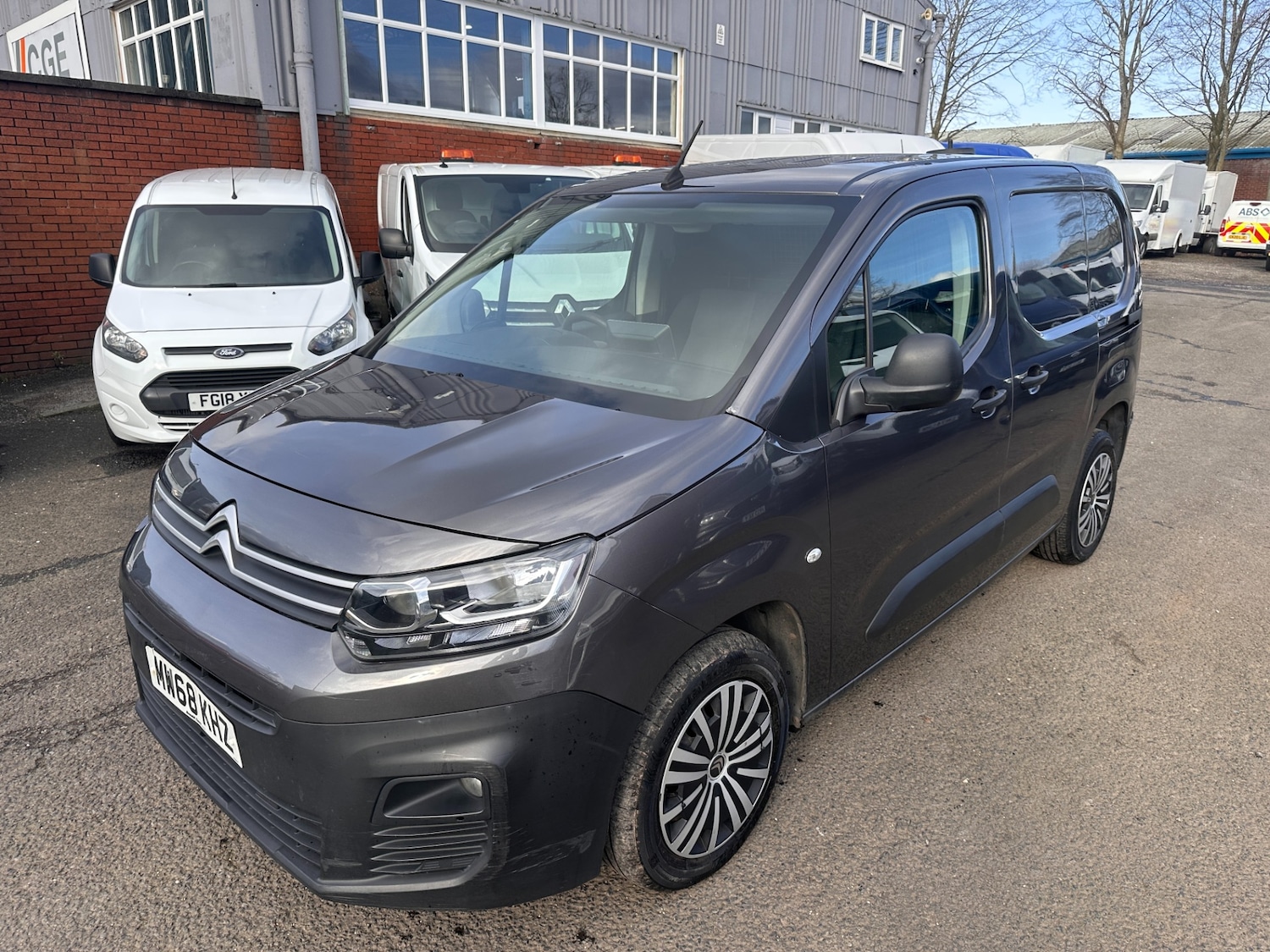Used Citroen Berlingo 2018 for sale - 77555639: Photo 4